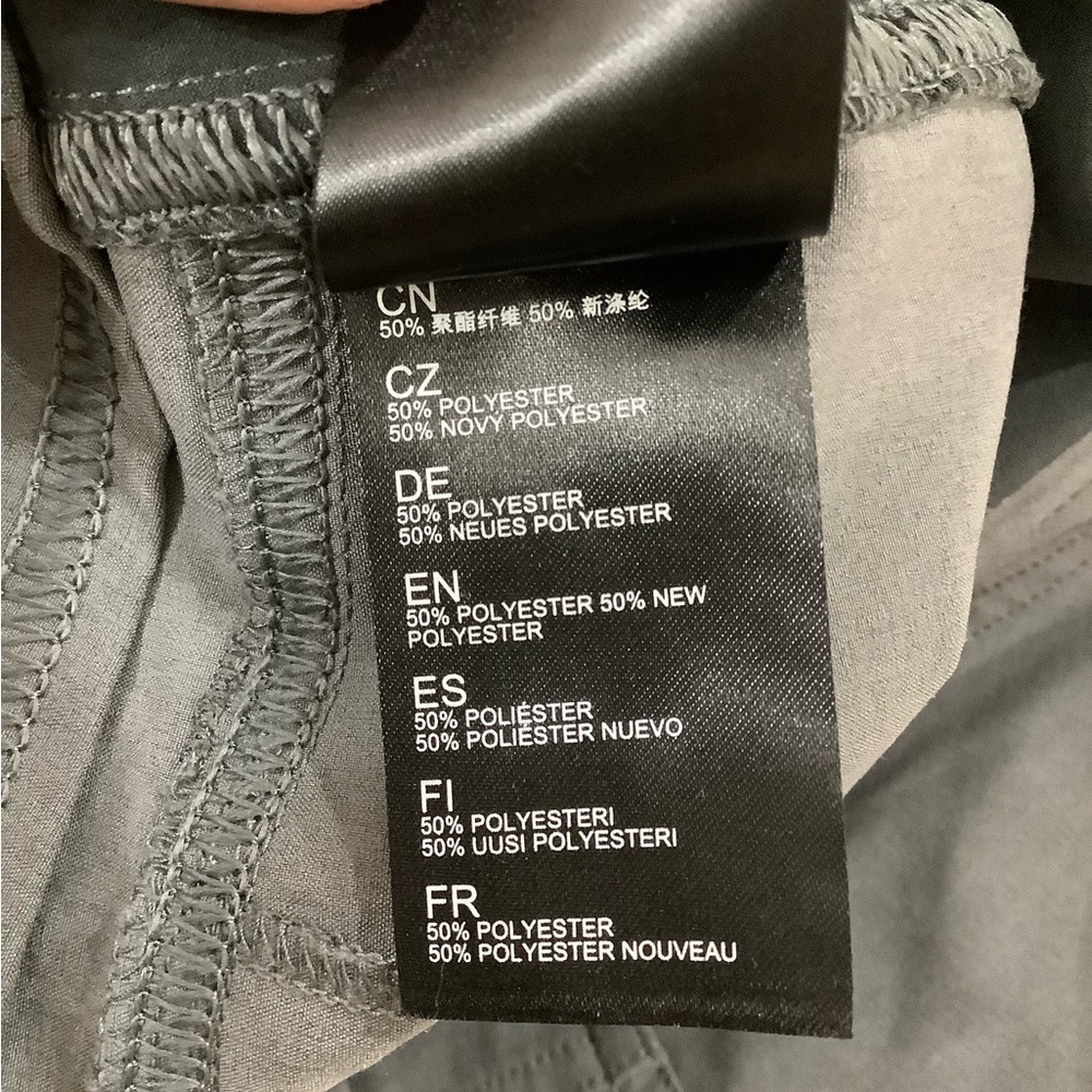 Kuhl Women’s Freeflex Roll-Up Pants In Flint - Picture 11 of 11